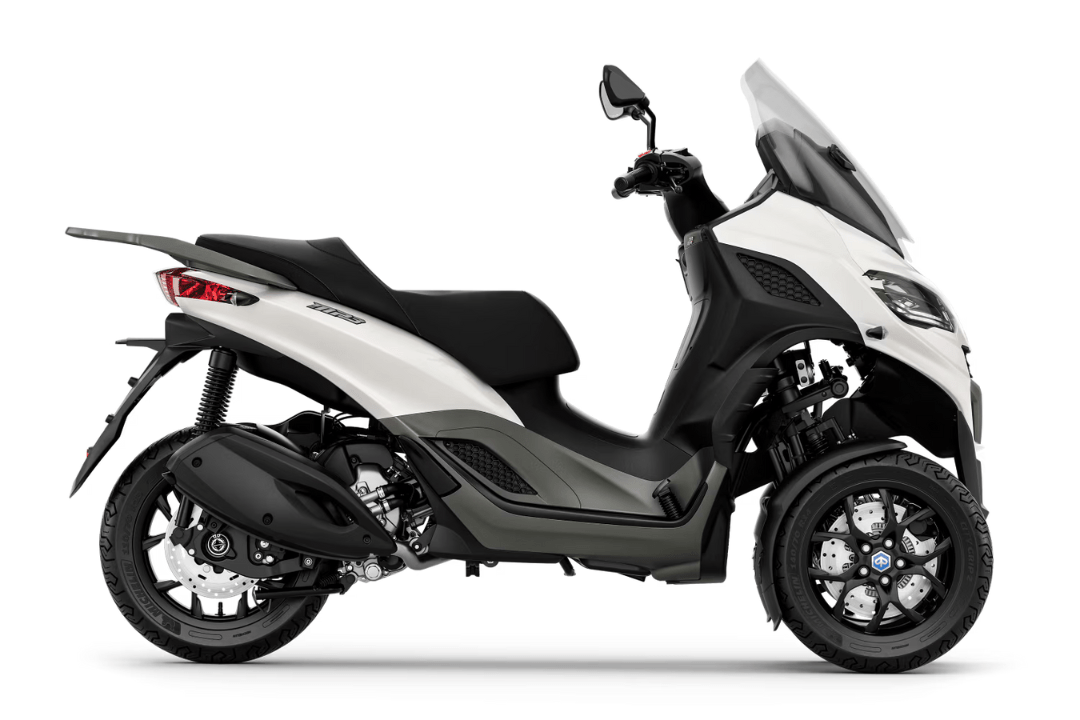 PIAGGIO MP3 310 MY25 - BM ROMA| BOCCEA MOTO ROMA | BM STORE